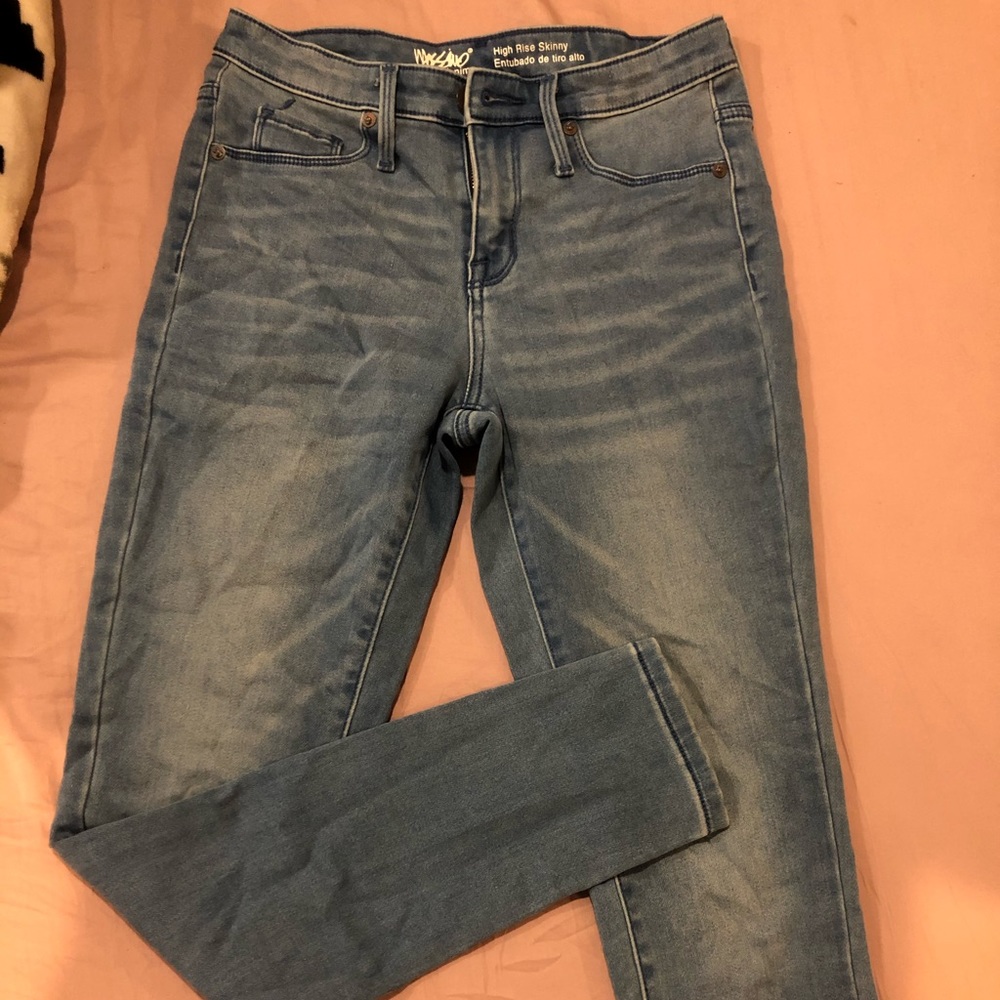 Skinny jeans
